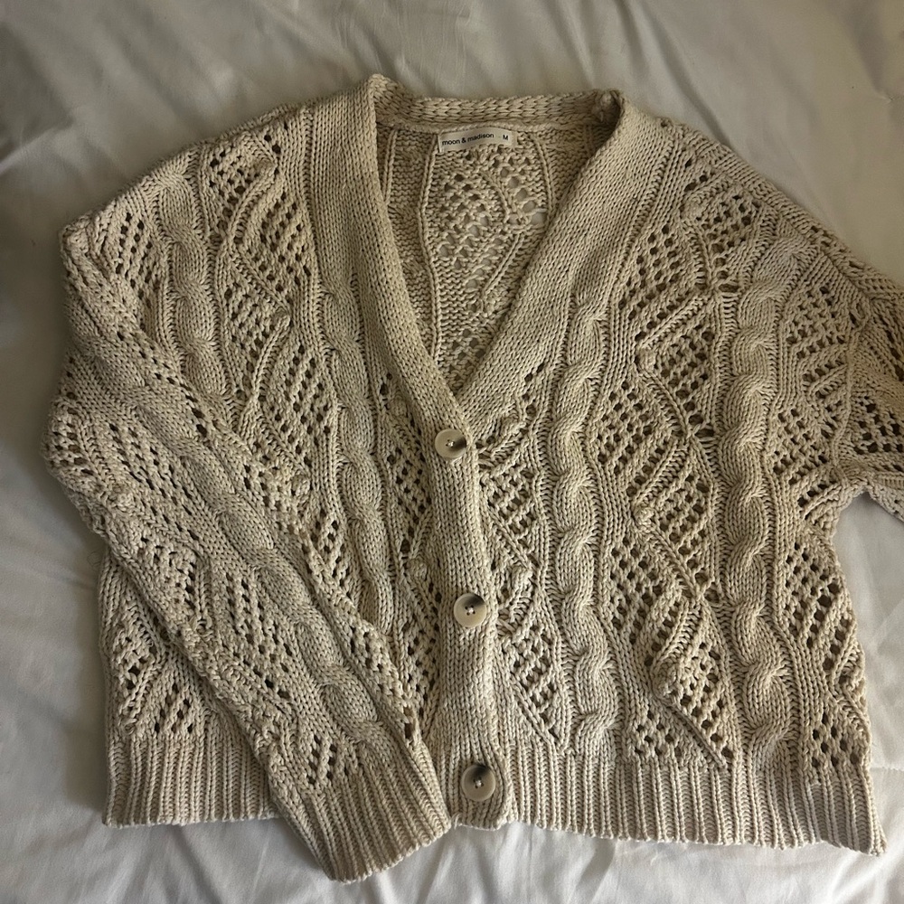 moon & madison Beige Cable Knit Cardigan